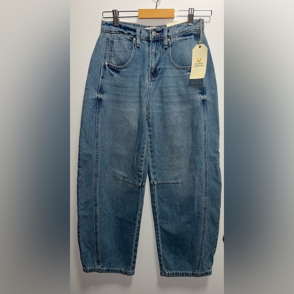 NWT Austin Landing High Rise Barrel Jeans Size 1 Waist 28